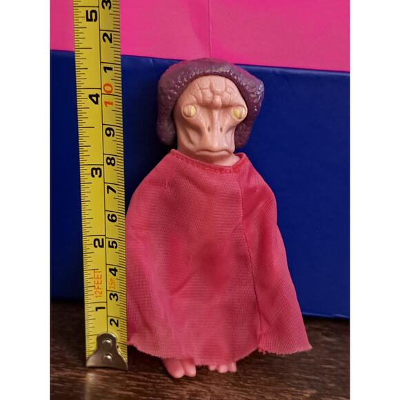 1978 Battlestar Galactica Imperious Leader - Picture 7 of 7